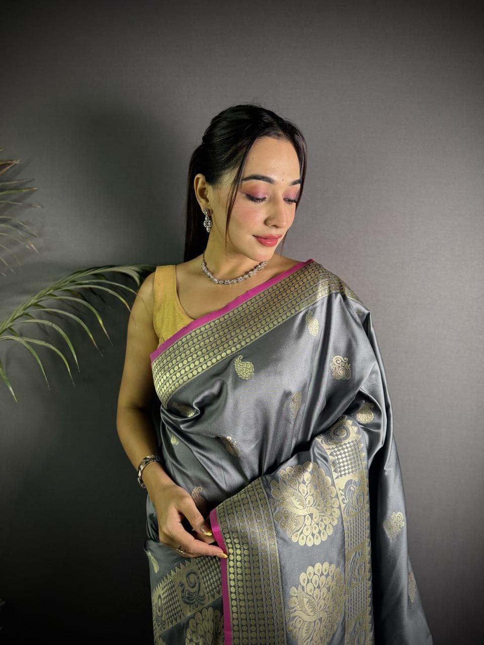 Royal Banarasi Lichi Silk Saree